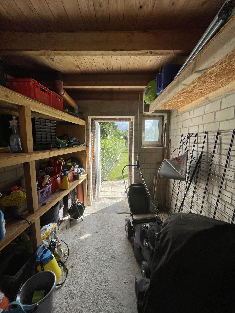 Abstellraum Garage