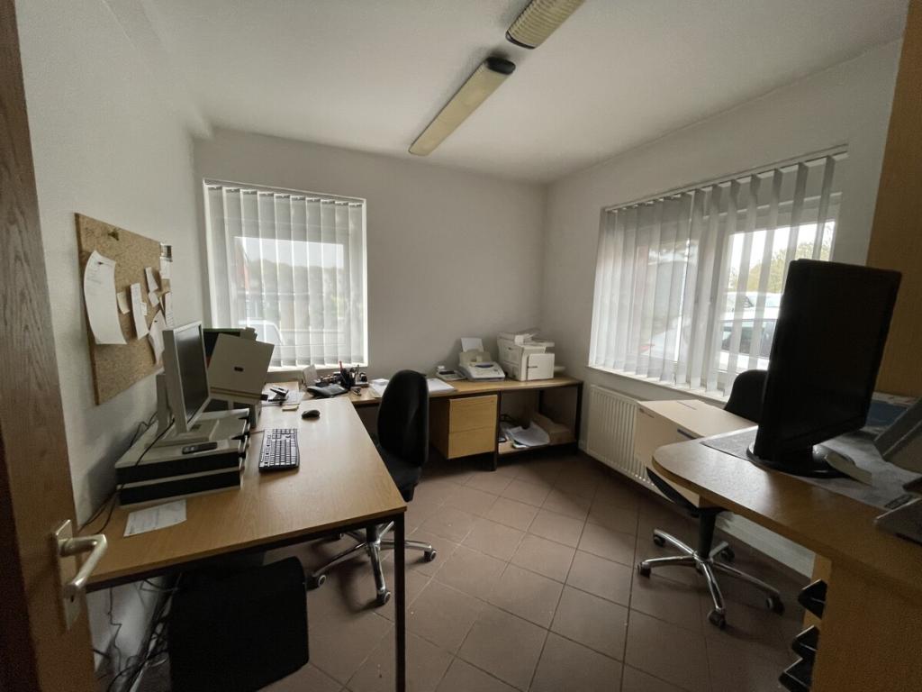 Büroeinheit: Büro 1