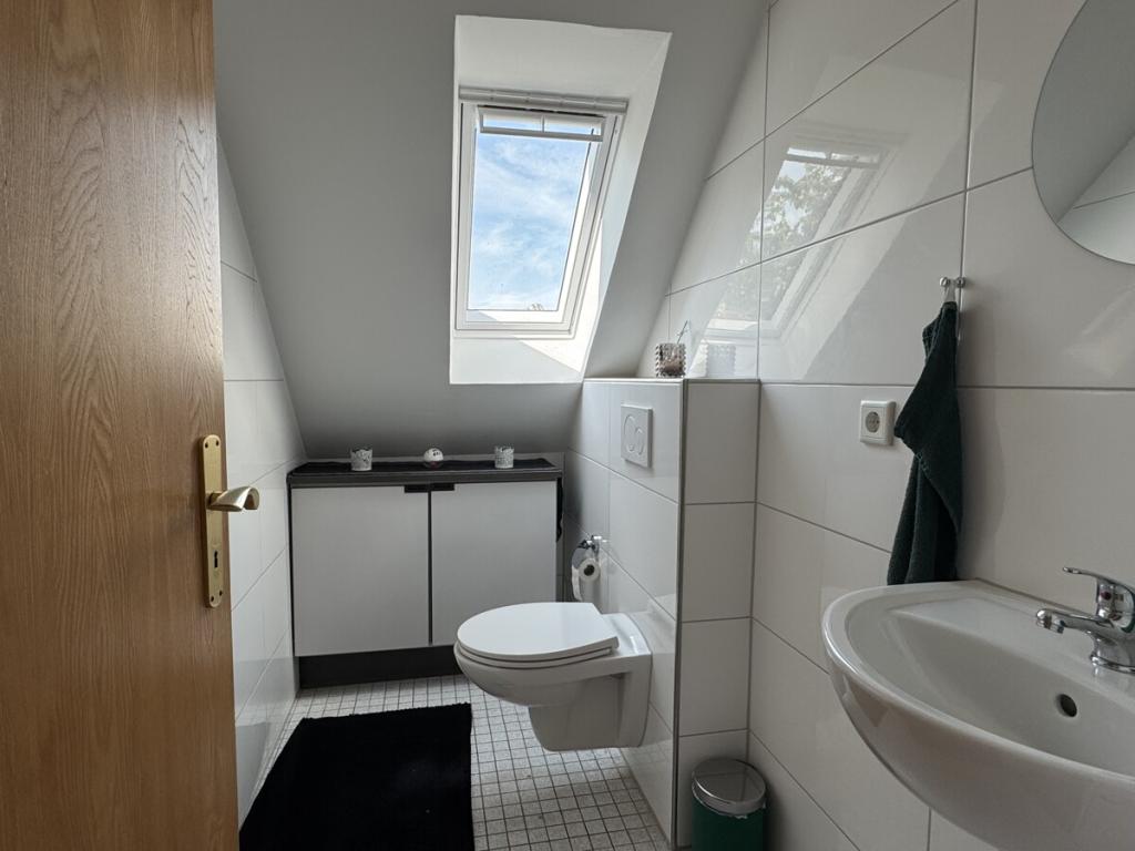 Gäste-WC 1.OG rechts