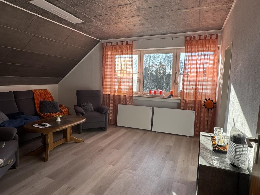 Wohnzimmer DG