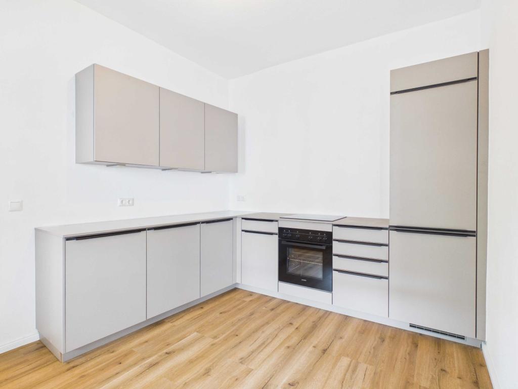 Erstbezug nach Kernsanierung: Design-Wohnen im Herzen der Straubinger Altstadt - Photo 1