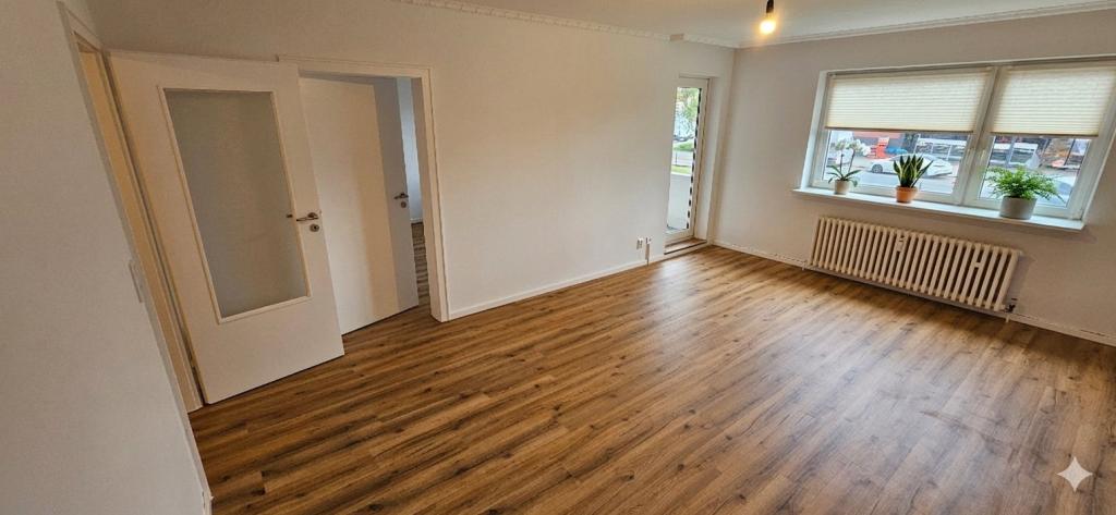 hell & frisch renoviert & EG – 2-Zimmer mit Südbalkon + neue EBK in Achim - Foto 1