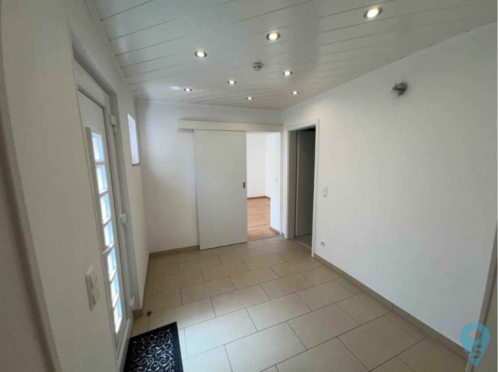 Innenansicht1, Flur|Eingang Einliegerwohnung