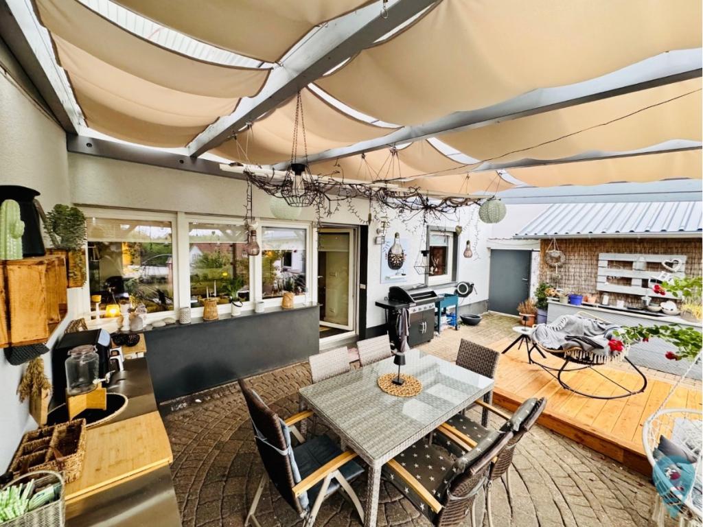 Aussenfoto4, überdachter Terrassenbereich, Südausrichtung
