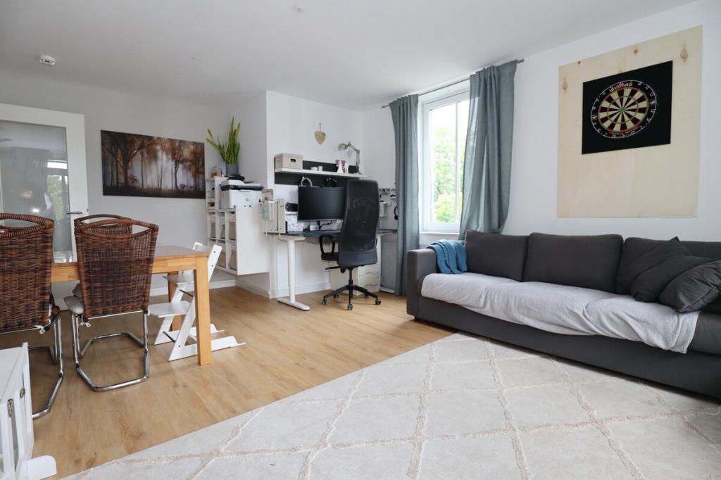 Gepflegte 3-Zimmer-Wohnung mit Balkon in der Endetage in Kaltenkirchen - Photo 1
