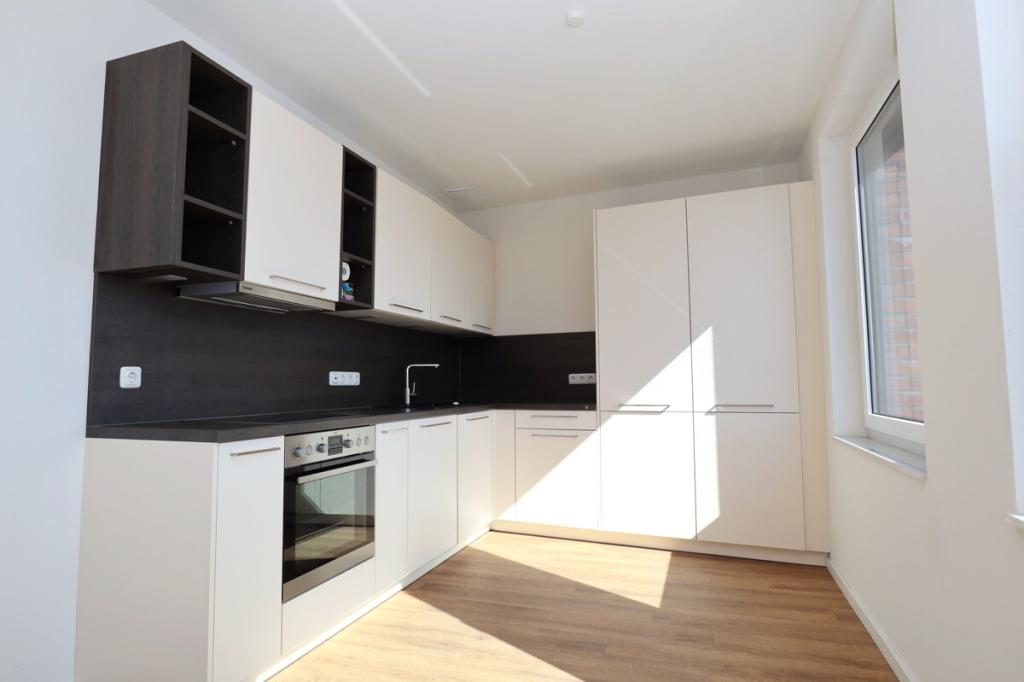 Neuwertige 3-Zimmer-Endetagenwohnung mit großzügiger Dachterrasse in Henstedt-Ulzburg - Photo 2