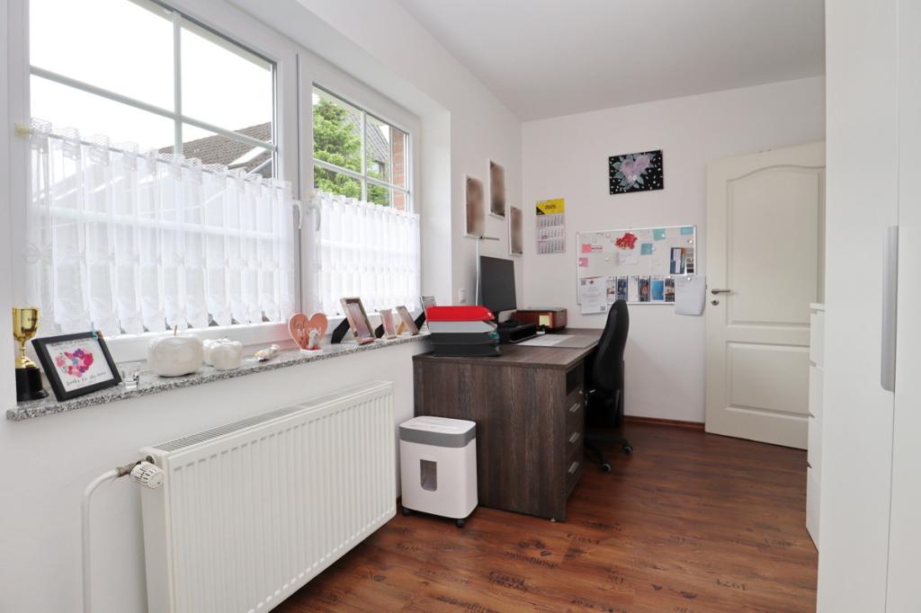 Büro (2)