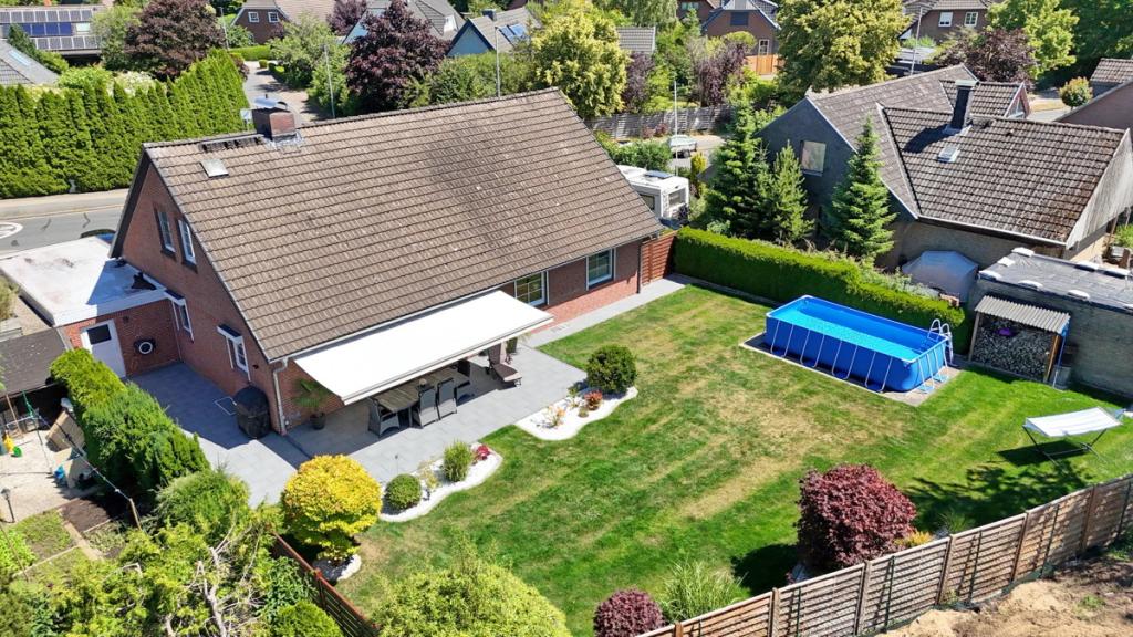 Drohne hinten links