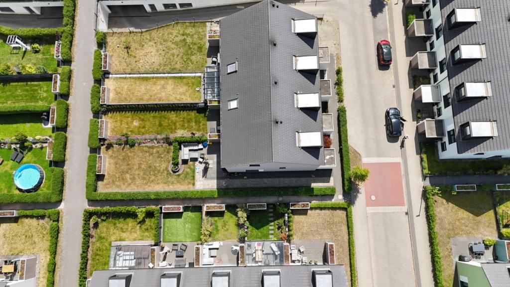 Vogelperspektive Seite links