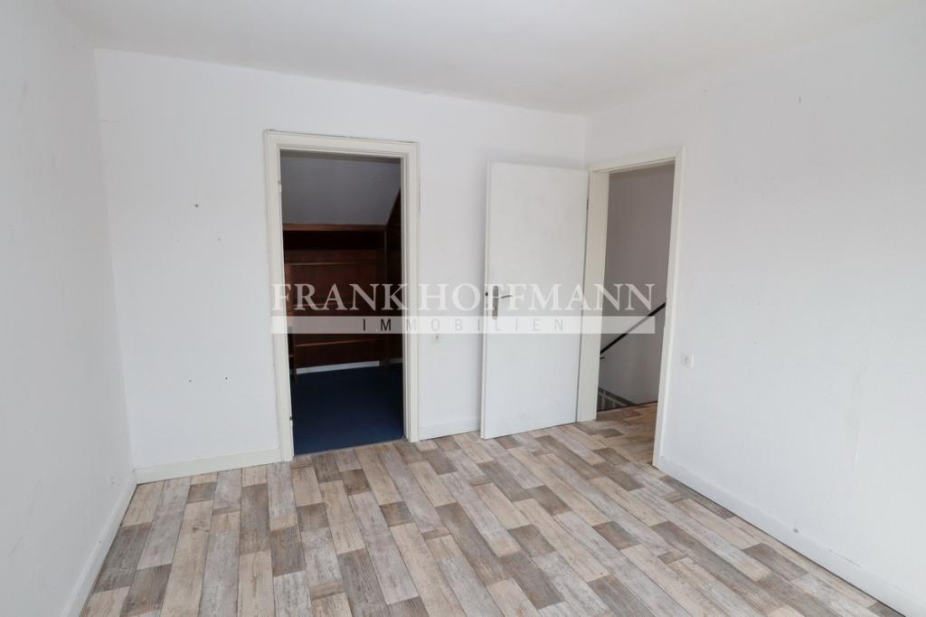 3. Schlafzimmer DG (2)