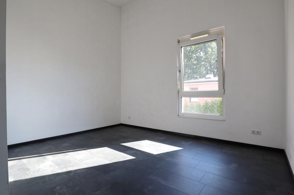 Zimmer 1 OG