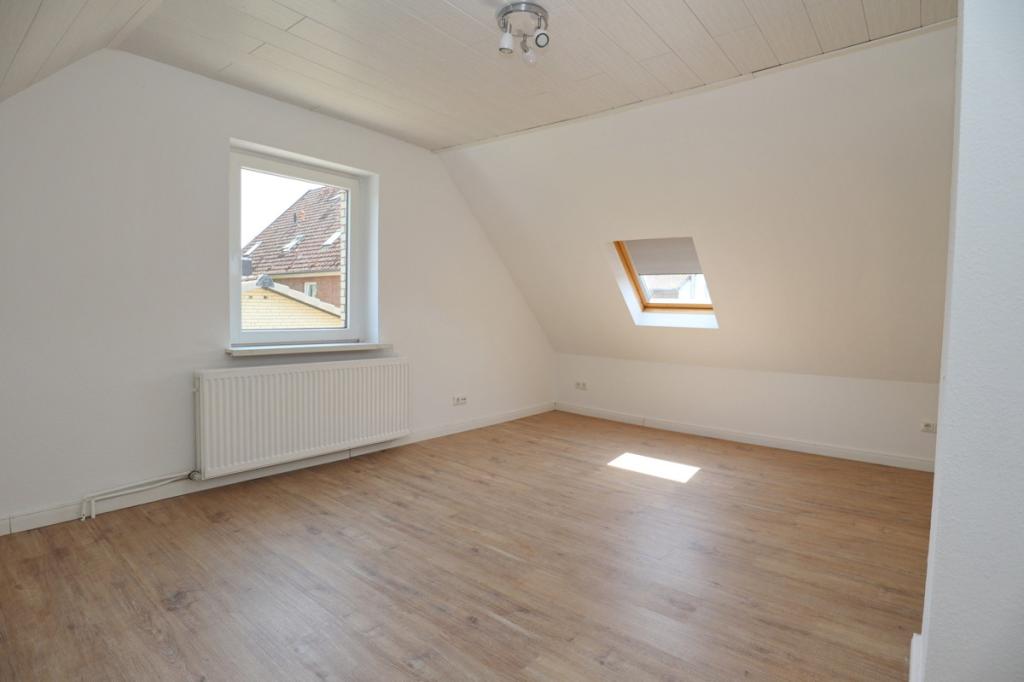 Schlafzimmer (2)