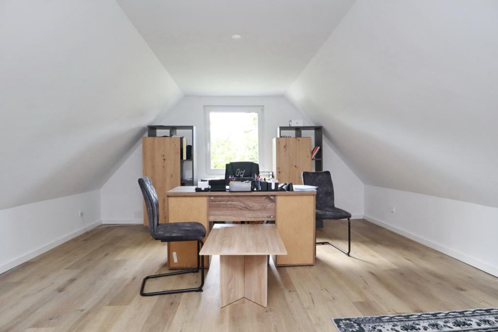 Büro (1)