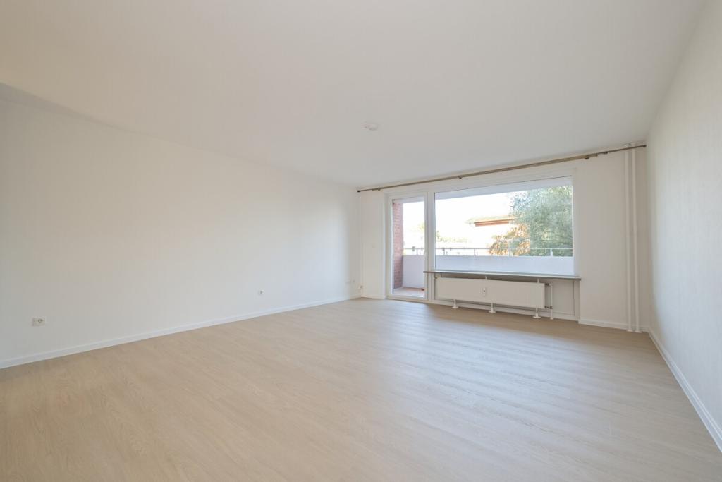 Gepflegte 3-Zimmer-Wohnung mit Loggia und hauseigenem Schwimmbad in Henstedt-Ulzburg - Photo 1