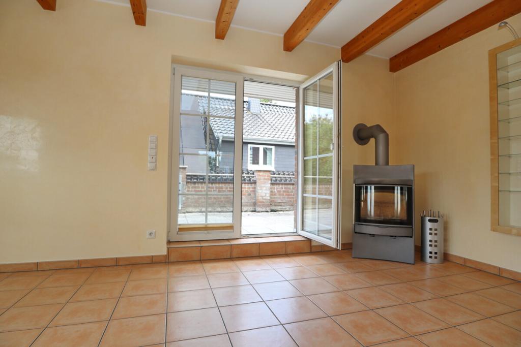 Nachmieter aufgepasst: Großzügige Maisonettewohnung mit Gartenanteil und Dachterrasse in Appen - Foto 1