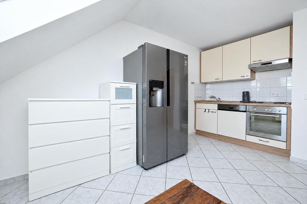 Cleveres Wohnkonzept: Lichtdurchflutete, möblierte 1,5-Zimmer-Wohnung mit optimalem Grundriss - Photo 4