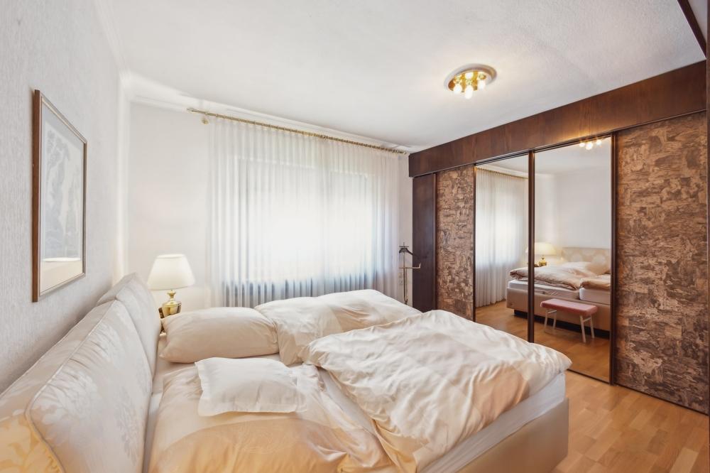 Schlafzimmer - OG