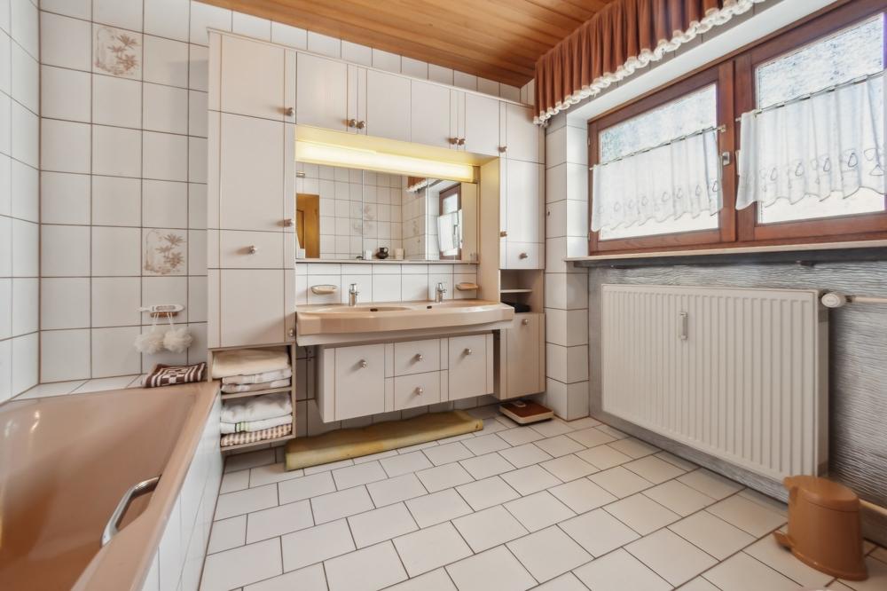 Badezimmer - EG