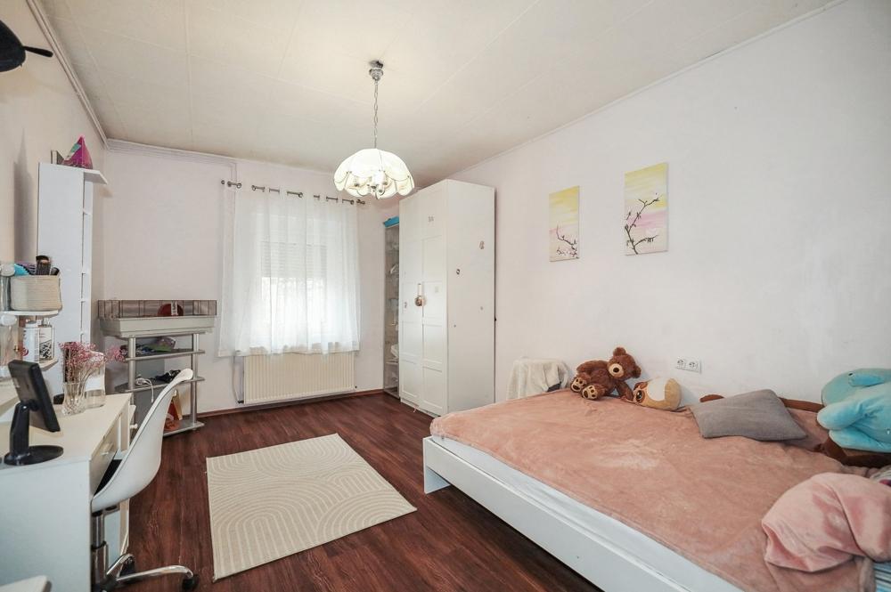 ++ Wohnen mit Wohlfühlfaktor: Große 3,5-Zimmer-Maisonette mit Balkon und Gemeinschaftsgarten ++ - Photo 4