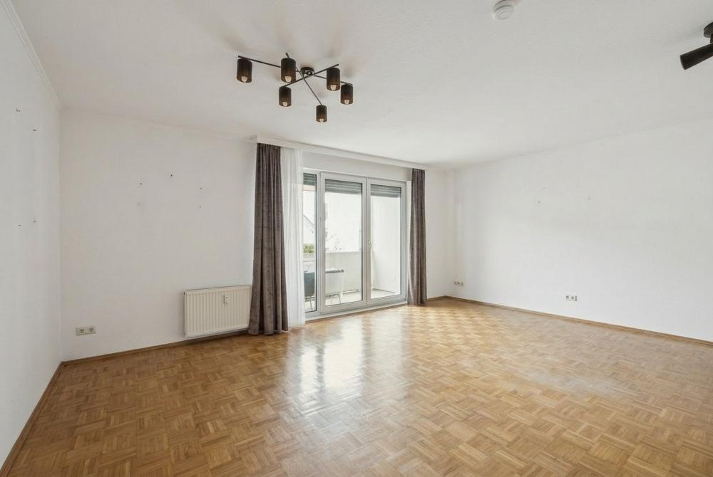 ++ Stilvolle Zwei-Zimmer-Wohnung mit Süd-Balkon in Bad Homburg ++ - Foto 1