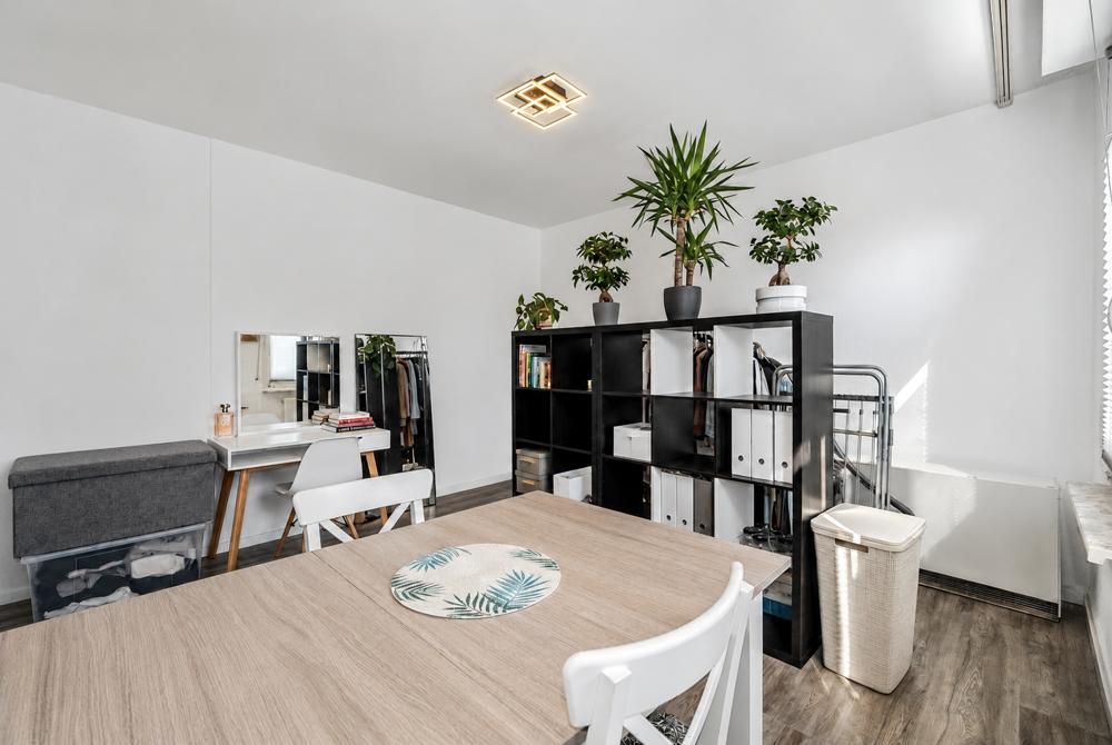 ++ Charaktervolle 3-Zimmer-Altbauwohnung mit hochwertiger Sanierung in Offenbach ++ - Photo 4
