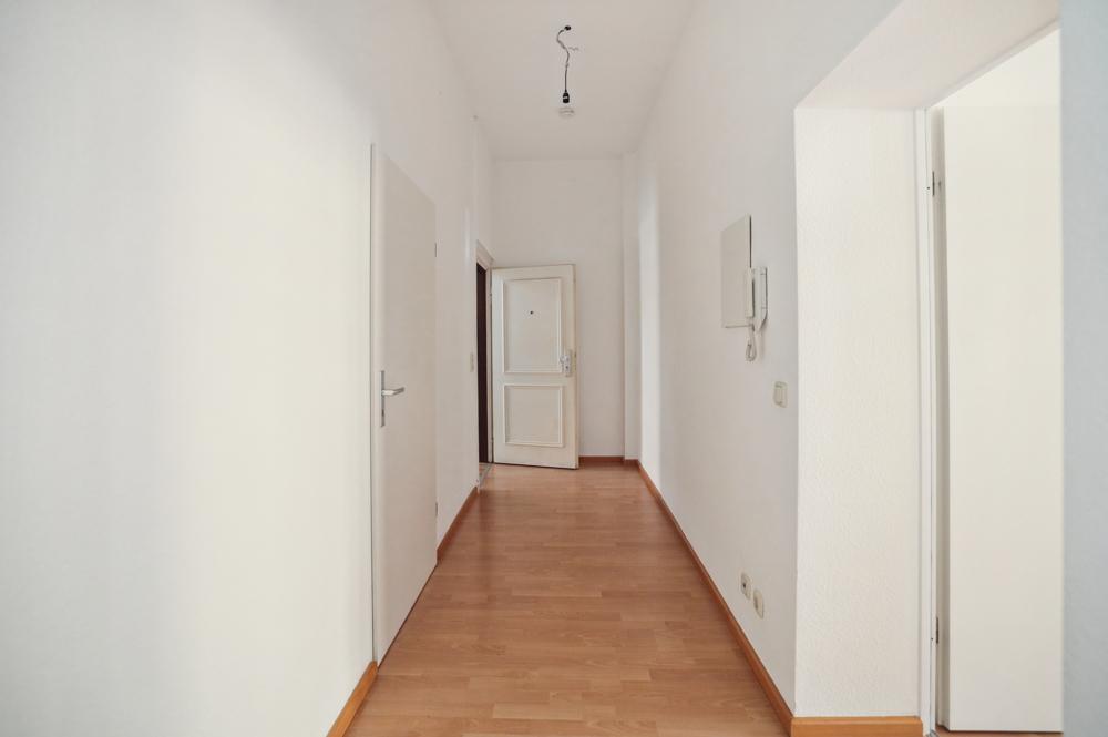 Charmanter Altbau: 2-Zimmer-Wohnung mit Einbauküche in Niederrad - Photo 5