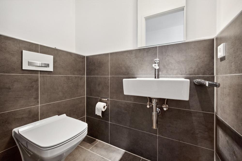 ++ Wohnen und Leben am Henninger Turm! 3-Zimmer-Wohnung mit Loggia und Balkon ++ - Photo 5