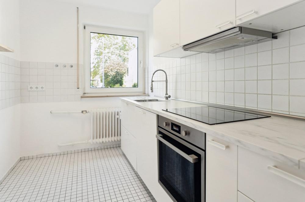 ++ NEU: Ruhige + Schicke 3 - ZW mit Einbauküche + Loggia Nähe Museumsufer! ++ - Photo 2