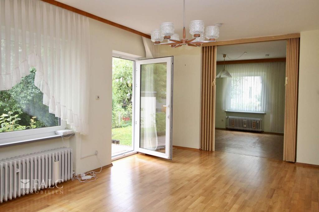 Wohnen mit Blick ins Esszimmer