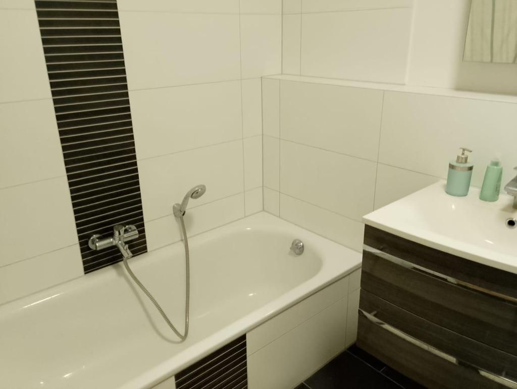 Badewanne_1.jpg