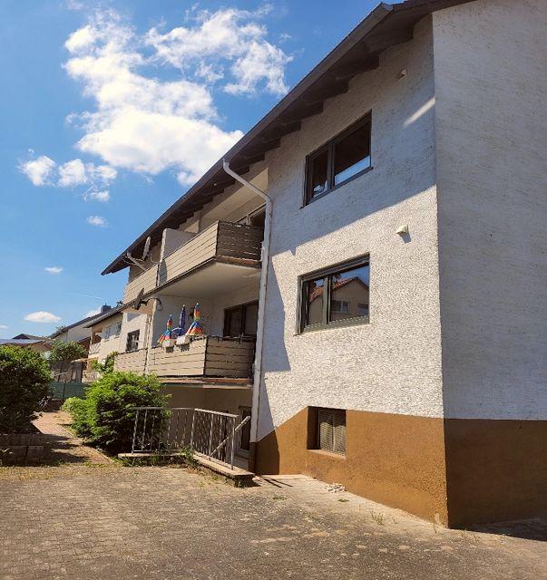 Großzügige 2-Zimmer-Wohnung im Dachgeschoss in ruhiger Lage - Foto 2