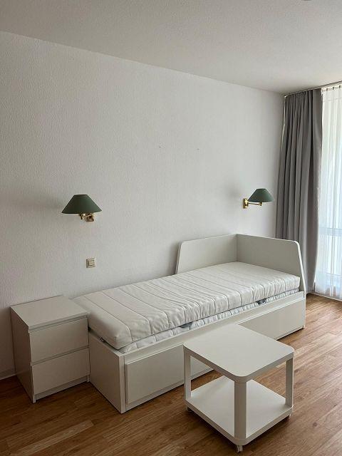 Studenten/Berufstätige - 1-Zimmer-Apt. möbliert mit Stellplatz - Bus gegenüber / Einkaufen ums Eck - Foto 2