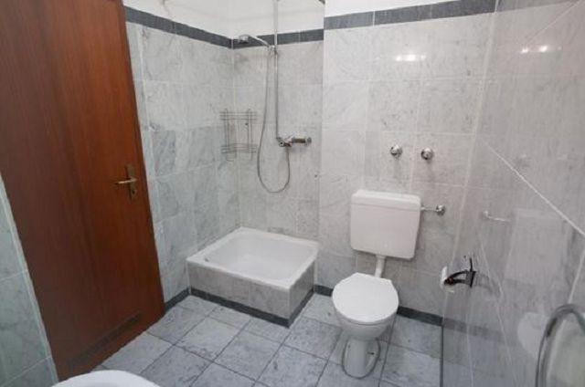 Studenten/Berufstätige - 1-Zimmer-Apt. möbliert mit Stellplatz - Bus gegenüber / Einkaufen ums Eck - Foto 5