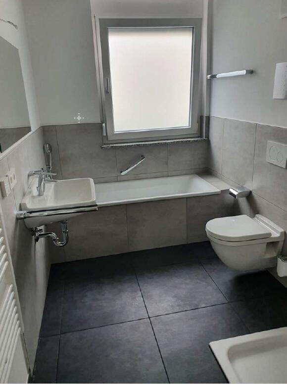 Ihr neues Zuhause ab Oktober! Wohnung in zentraler Lage mit Balkon & TG-Stellplatz - Photo 3