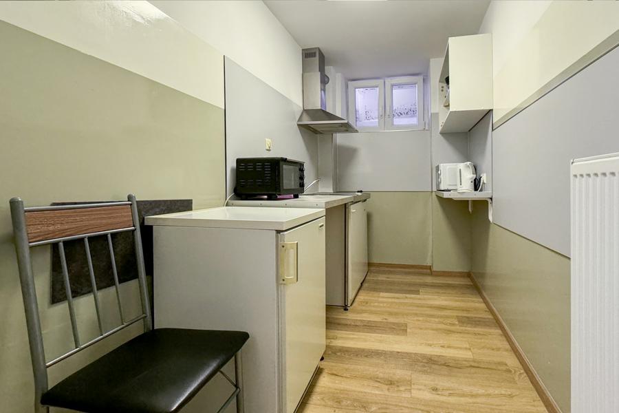 UG-Zimmer-1-Kochen