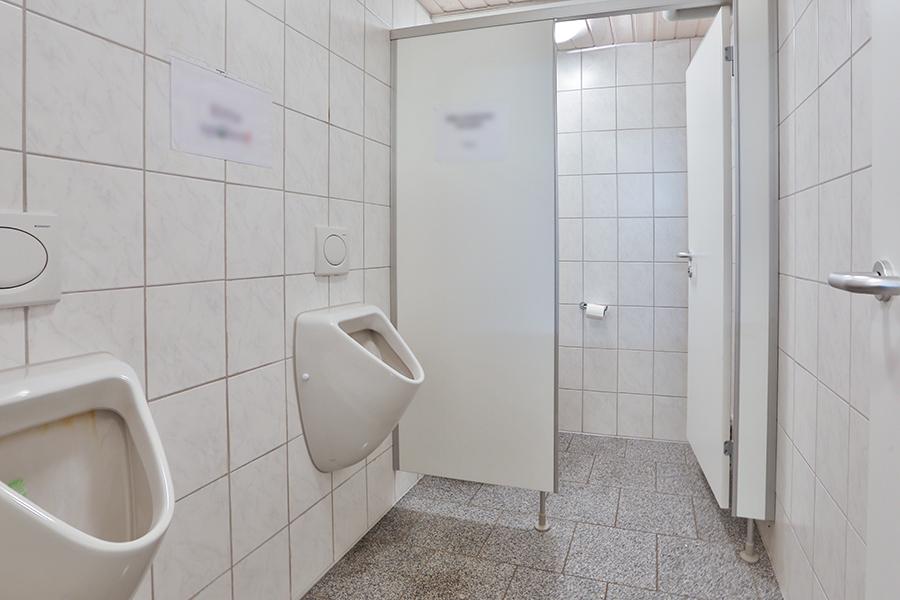 EG-Herren-WC