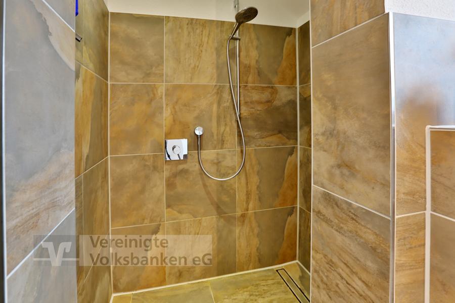 Badezimmer-OG-links