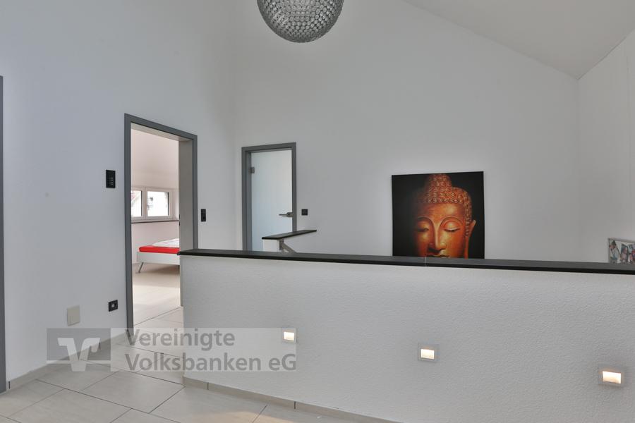 Flur-OG-Haupthaus