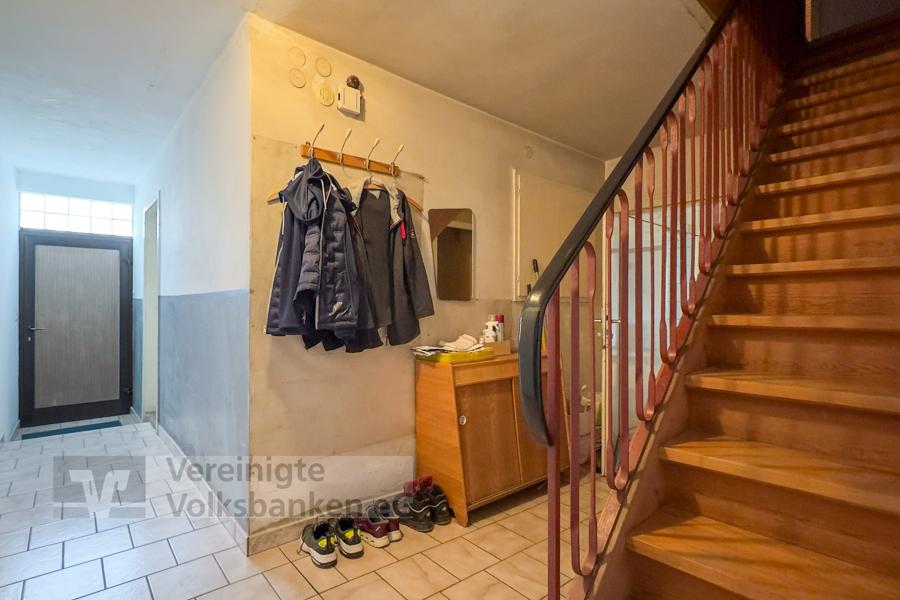 EG-Eingang-Treppenhaus