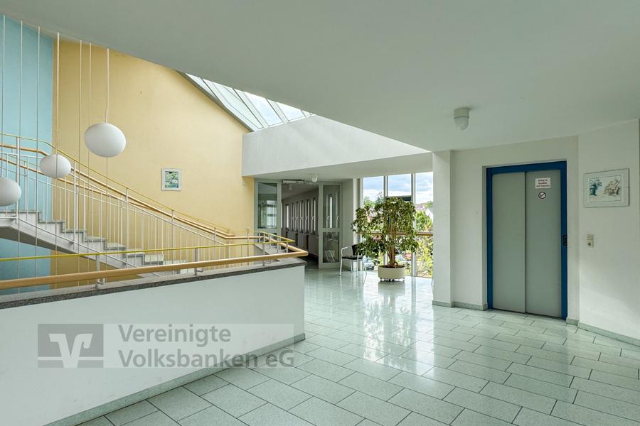 Treppenhaus-Aufzug