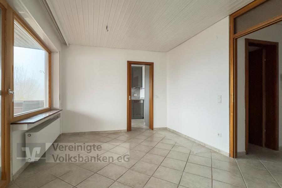 Renovierte 5 - Zimmer Wohnung in ruhiger Lage zu vermieten. - Photo 3