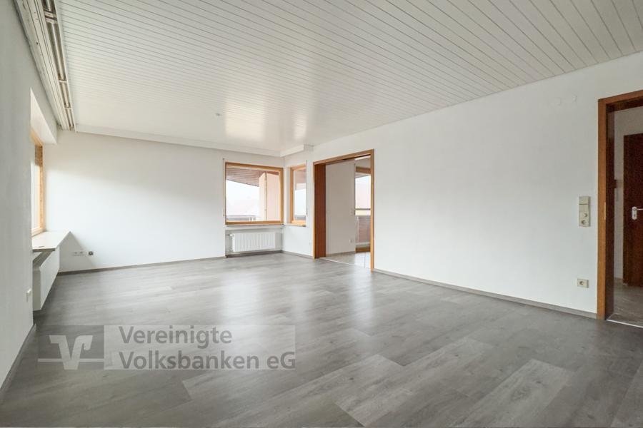 Renovierte 5 - Zimmer Wohnung in ruhiger Lage zu vermieten. - Photo 2