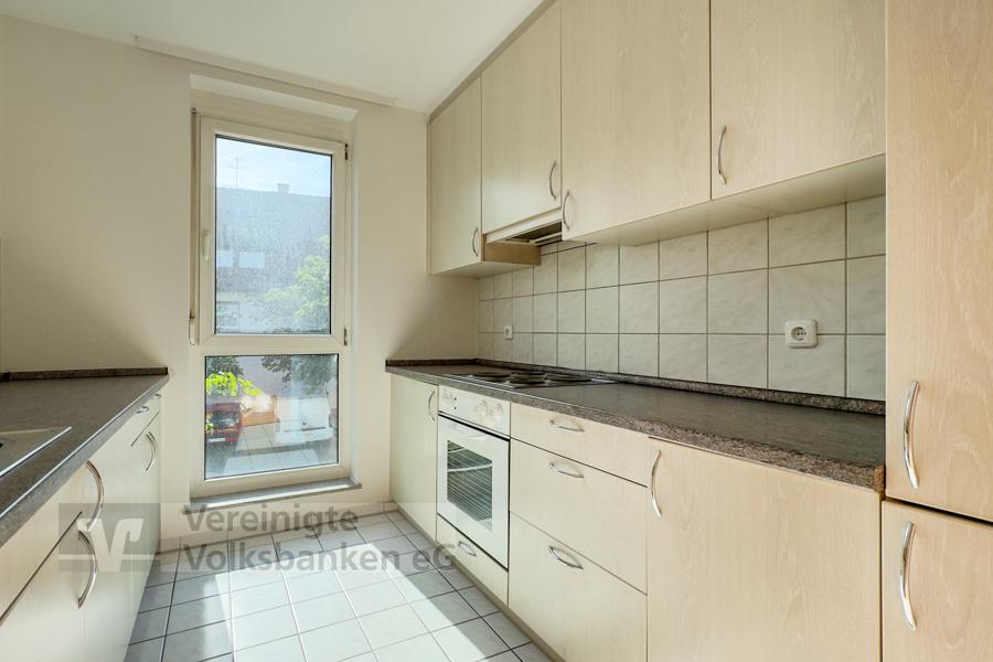 Schöne 2,5 ZI-Wohnung Nahe Bosch mit Stellplatz und Balkon - Photo 2