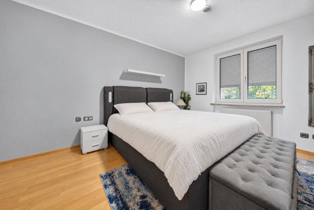 Drei-Zimmer-Wohnung mit zwei zusätzlichen Hobbyräumen und Balkon in Kriegshaber - Photo 4