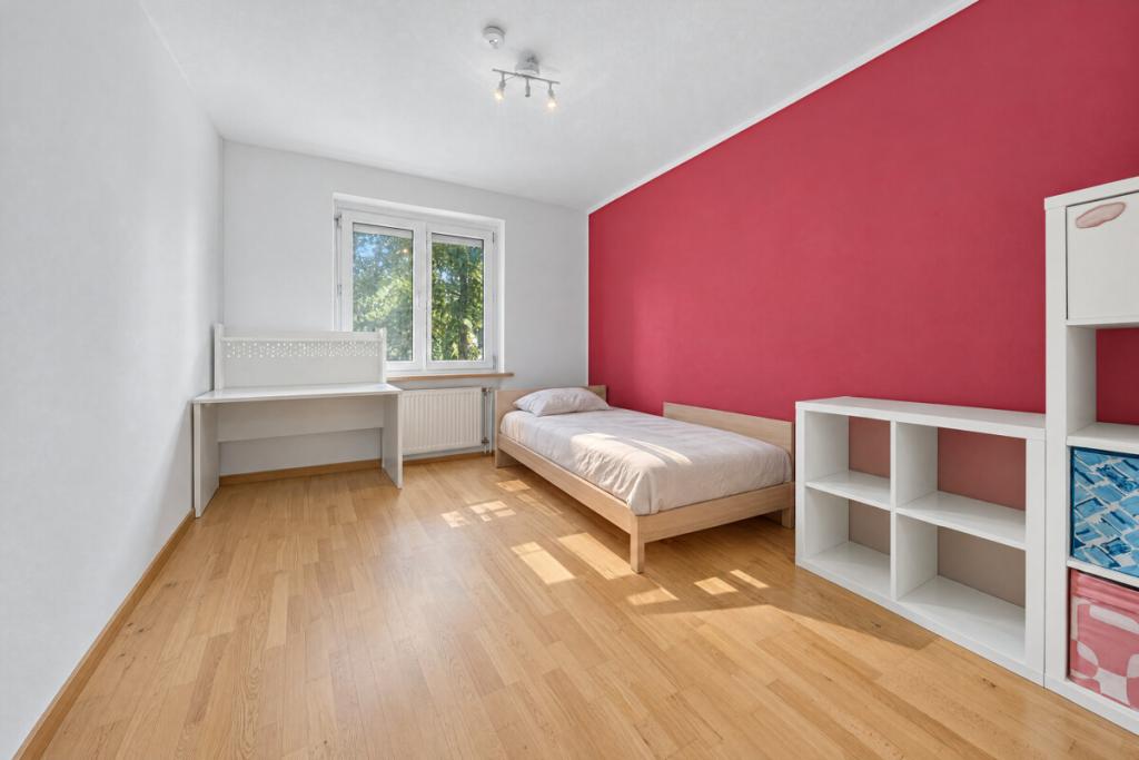 Drei-Zimmer-Wohnung mit zwei zusätzlichen Hobbyräumen und Balkon in Kriegshaber - Photo 3