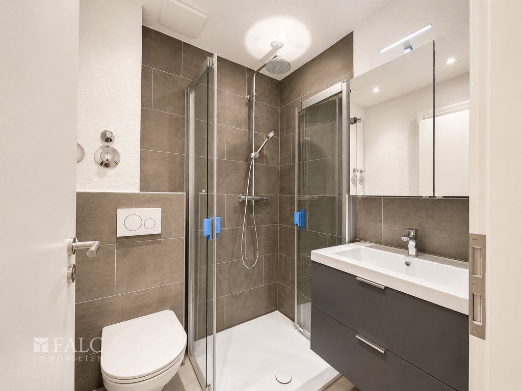 Frisch renoviert, zentrumsnah, großzügig - 3-Zimmer-Wohnung mit EBK - Foto 5