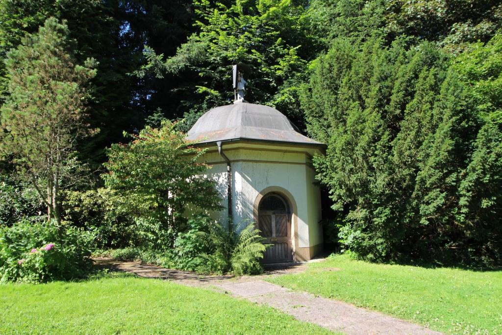 Parkanlage zur Mitbenutzung