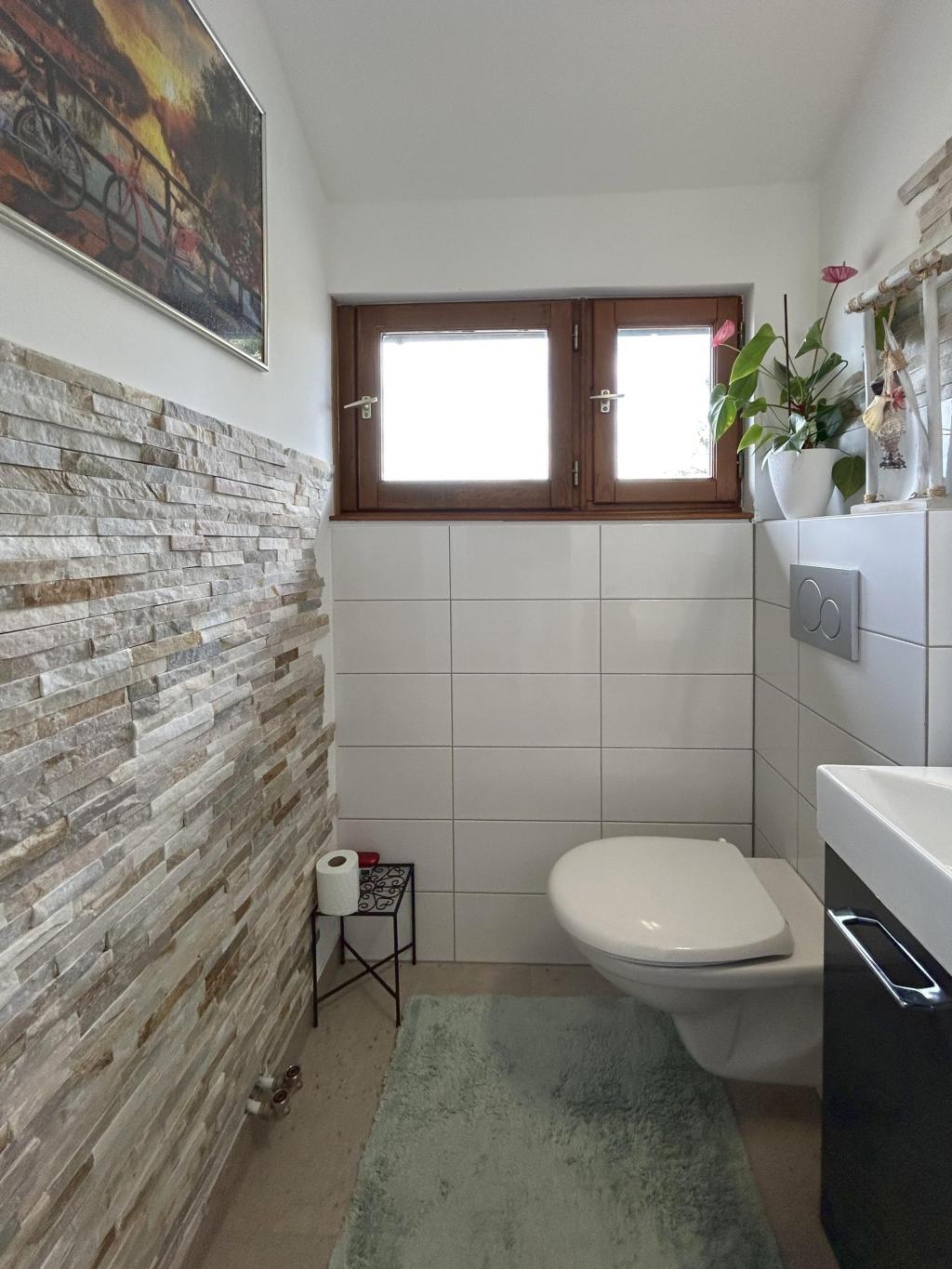 Dachgeschoss zusätzliches WC