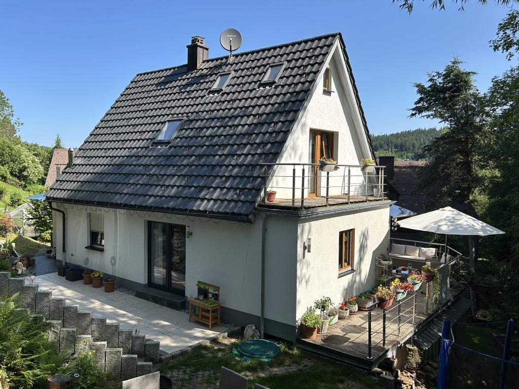 Ansicht Vorderseite Gebäude