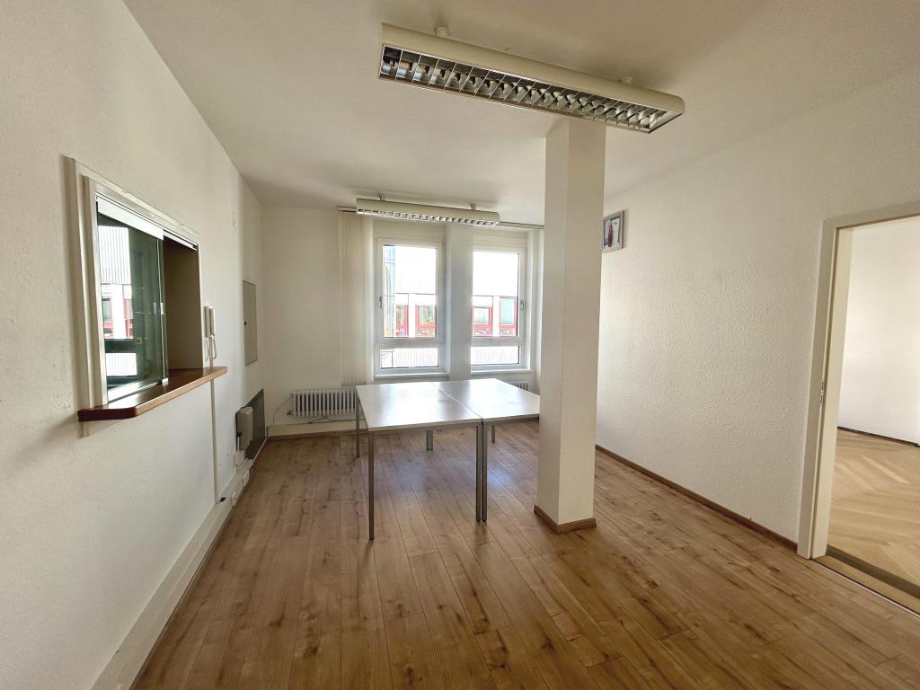 Büro mit Empfangsbereich